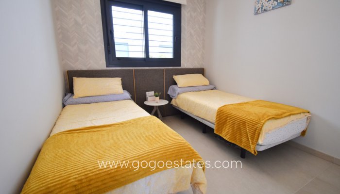 Te koop - Appartement - Appartement op de middelste verdieping - Orihuela - Playa Flamenca