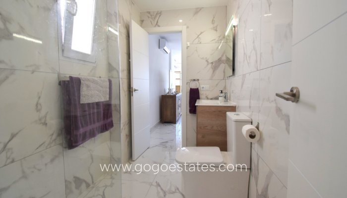 Te koop - Appartement - Appartement op de middelste verdieping - Orihuela - Villamartin