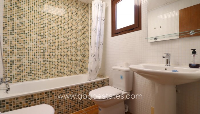 Te koop - Huis - Halfvrijstaande woning - Algorfa - Algorfa Centro