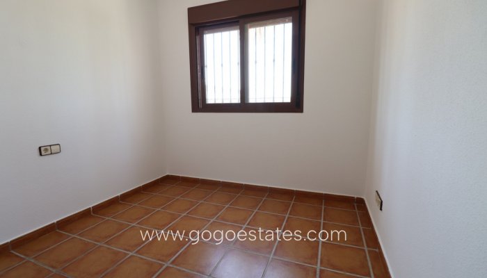 Te koop - Huis - Halfvrijstaande woning - Algorfa - Algorfa Centro