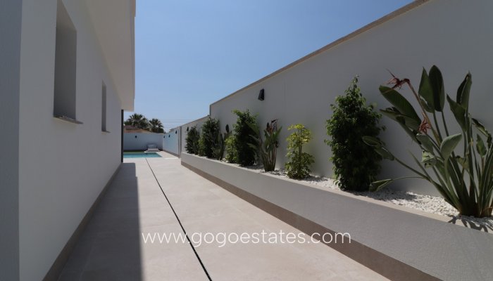 Te koop - Huis - Vrijstaande Villa - Rojales - Ciudad Quesada