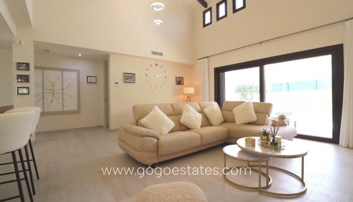 Te koop - Huis - Vrijstaande Villa - Algorfa - Algorfa Centro