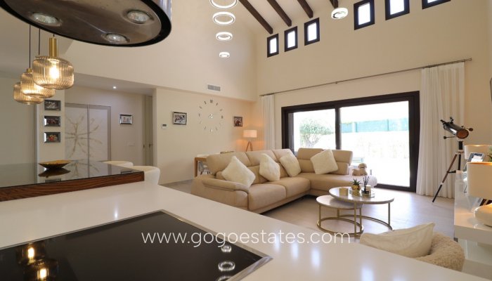 Te koop - Huis - Vrijstaande Villa - Algorfa - Algorfa Centro