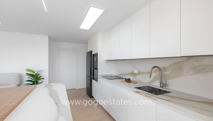 Te koop - Appartement - Appartement op de middelste verdieping - Torrevieja - Torrevieja Centro