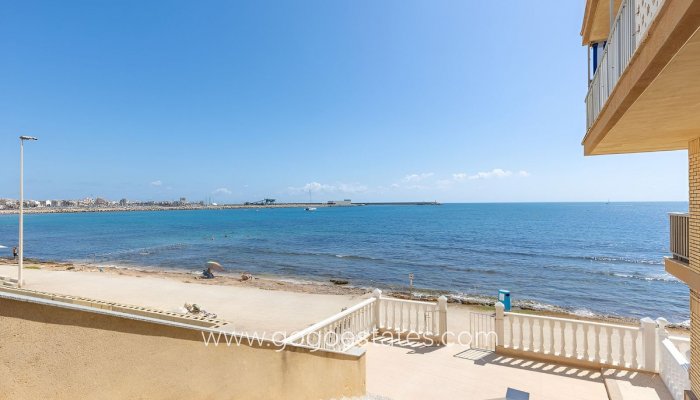 Te koop - Appartement - Appartement op de middelste verdieping - Torrevieja - Torrevieja Centro