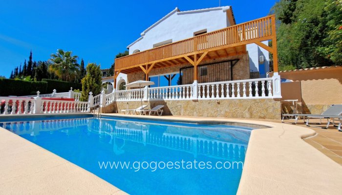 Te koop - Huis - Vrijstaande Villa - Teulada - Teulada Centro