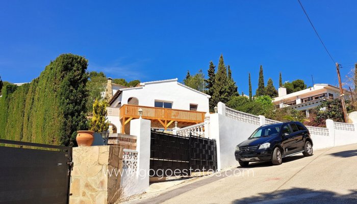 Te koop - Huis - Vrijstaande Villa - Teulada - Teulada Centro