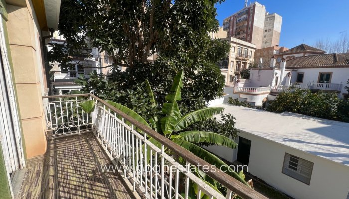 Te koop - Huis - Vrijstaande Villa - Dénia - Denia Centro