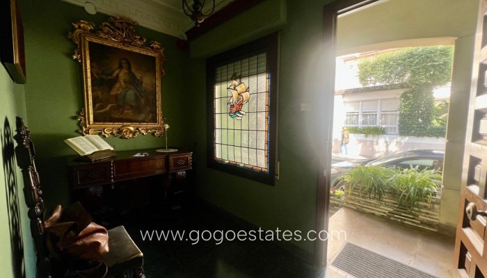 Te koop - Huis - Vrijstaande Villa - Dénia - Denia Centro