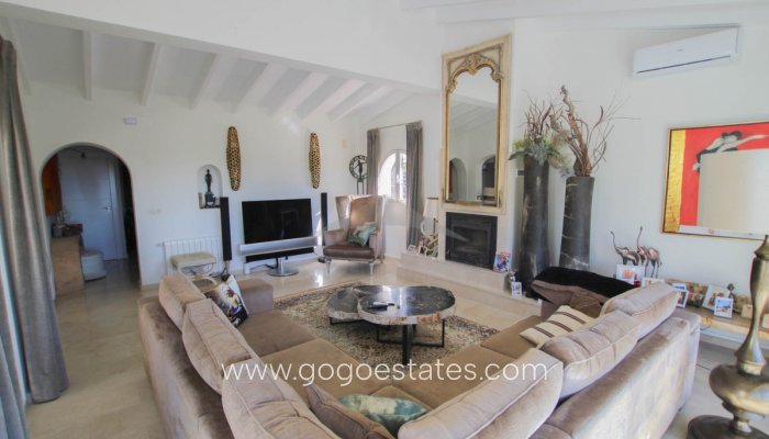 Revente - Maison - Villa Individuelle - Benissa - Benissa Centro