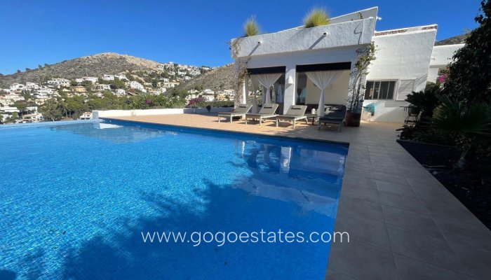 Te koop - Huis - Vrijstaande Villa - Teulada - El Portet