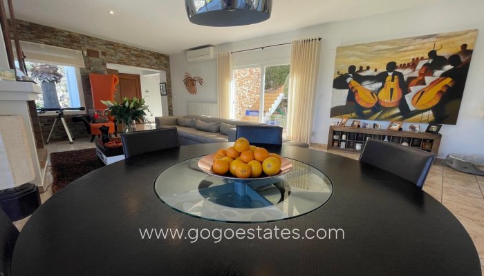 Te koop - Huis - Vrijstaande Villa - Teulada - El Portet