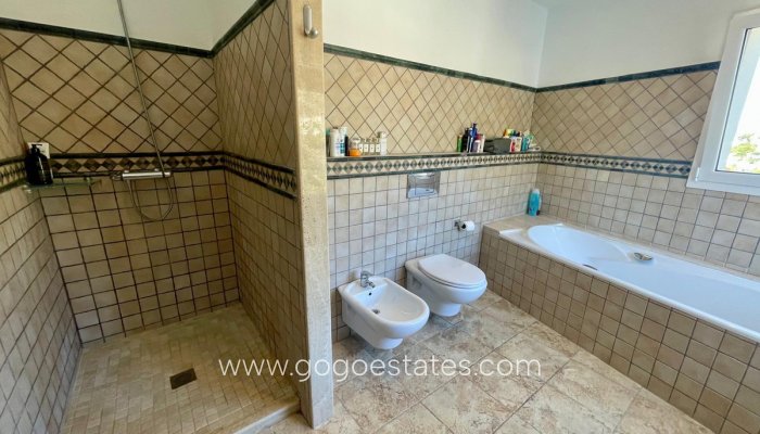 Te koop - Huis - Vrijstaande Villa - Teulada - El Portet