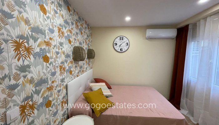 Te koop - Appartement - Appartement op de middelste verdieping - Alicante - Alicante Centro