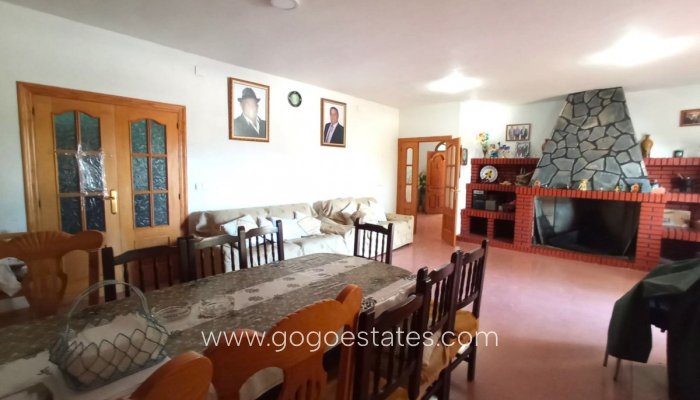 Te koop - Huis - Bungalow - Mutxamel - Mutxamel Centro