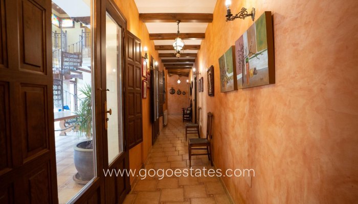 Te koop - Commercieel - Zakelijk - San Miguel De Salinas - San Miguel de Salinas Centro