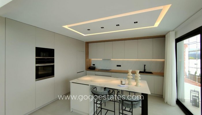 Te koop - Huis - Bungalow - Polop - Polop Centro