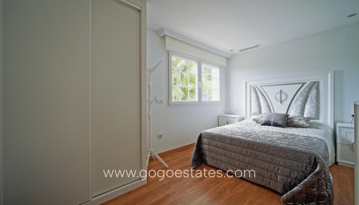 Te koop - Huis - Bungalow - Polop - Polop Centro