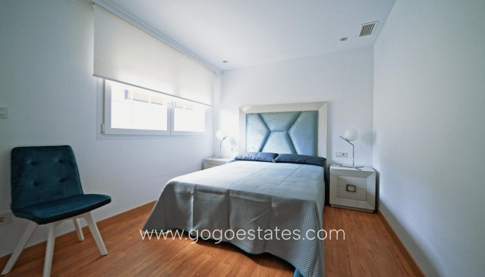 Te koop - Huis - Bungalow - Polop - Polop Centro