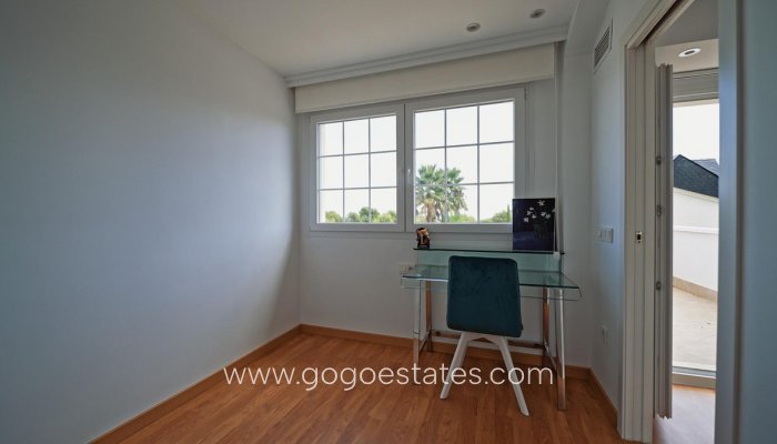 Te koop - Huis - Bungalow - Polop - Polop Centro