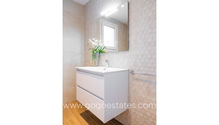 Te koop - Huis - Bungalow - Polop - Polop Centro