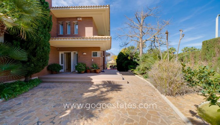 Te koop - Huis - Bungalow - Benidorm - Benidorm Centro