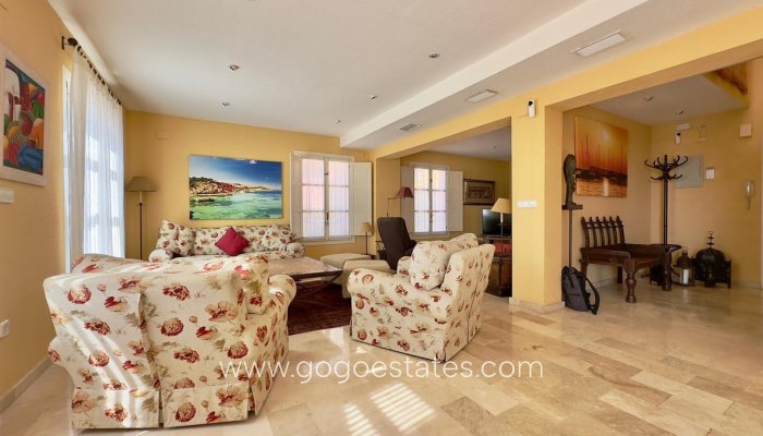 Resale - House - Bungalow - Finestrat