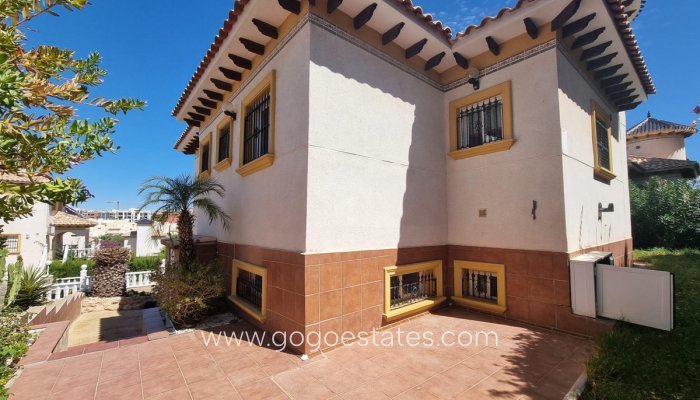 Te koop - Huis - Bungalow - Orihuela - Orihuela Costa