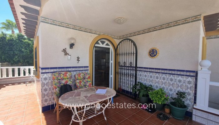 Te koop - Huis - Bungalow - Orihuela - Orihuela Costa