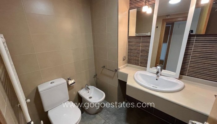 Te koop - Appartement - Appartement op de middelste verdieping - Alicante - Alicante Centro