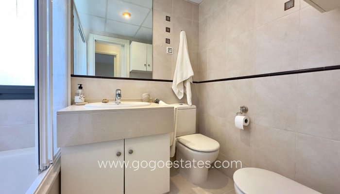 Te koop - Appartement - Appartement op de middelste verdieping - Benidorm - Benidorm Centro