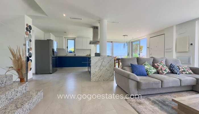 Resale - House - Bungalow - Finestrat