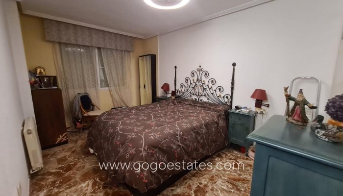 Te koop - Huis - Bungalow - Alicante - Alicante Centro