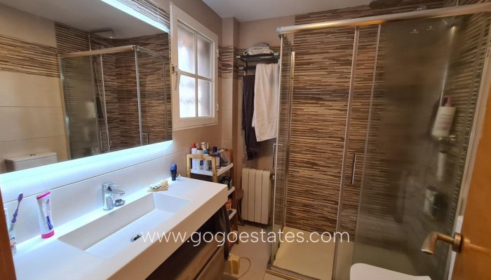 Te koop - Huis - Bungalow - Alicante - Alicante Centro