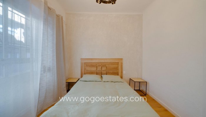 Te koop - Appartement - Appartement op de middelste verdieping - Alicante - Alicante Centro