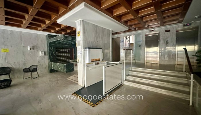 Te koop - Appartement - Appartement op de middelste verdieping - Benidorm - Benidorm Centro