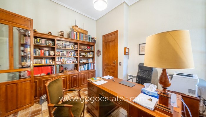 Te koop - Huis - Bungalow - Mutxamel - Mutxamel Centro