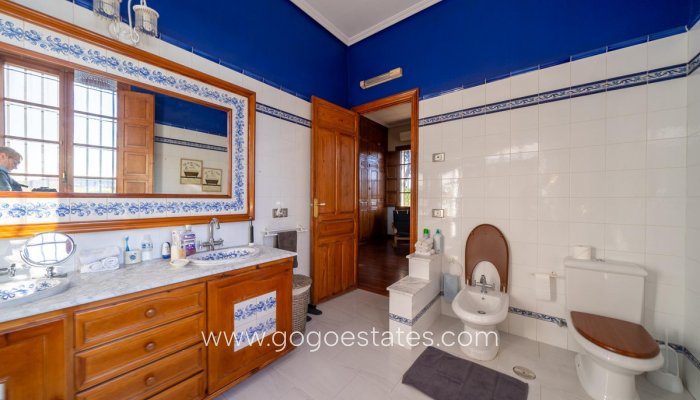 Te koop - Huis - Bungalow - Mutxamel - Mutxamel Centro