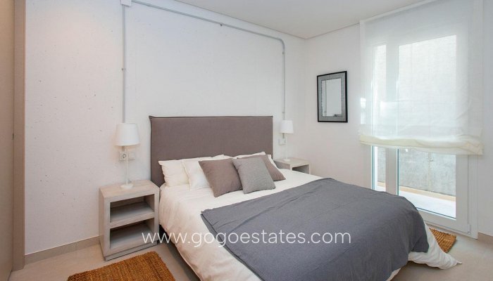 Te koop - Huis - Bungalow - Alicante - Hondón de las Nieves Centro