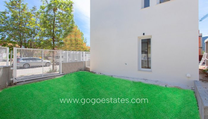 Te koop - Huis - Bungalow - Alicante - Hondón de las Nieves Centro