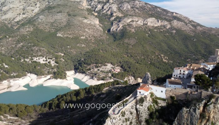 Te koop - Appartement - Appartement op de middelste verdieping - Guadalest - Guadalest Centro