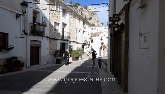 Te koop - Appartement - Appartement op de middelste verdieping - Guadalest - Guadalest Centro