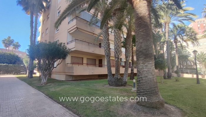 Revente - Appartement - Appartement au rez-de-chaussée - Torrevieja - Torrevieja Centro