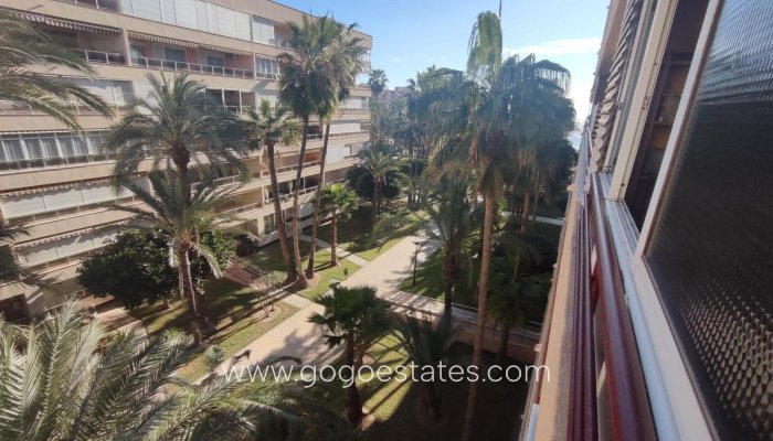 Revente - Appartement - Appartement au rez-de-chaussée - Torrevieja - Torrevieja Centro