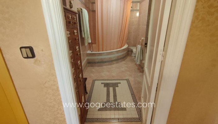 Revente - Appartement - Appartement au rez-de-chaussée - Torrevieja - Torrevieja Centro