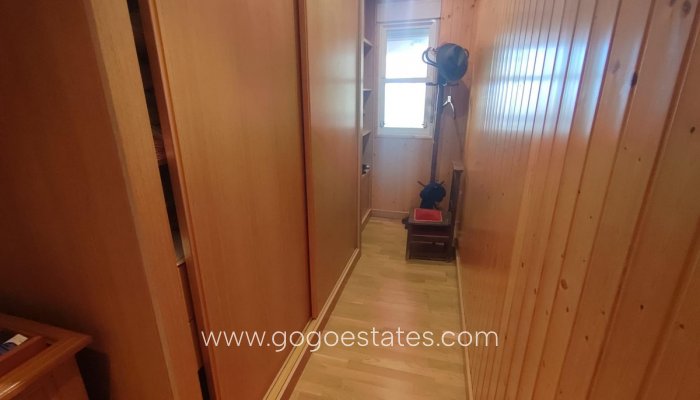 Revente - Appartement - Appartement au rez-de-chaussée - Torrevieja - Torrevieja Centro