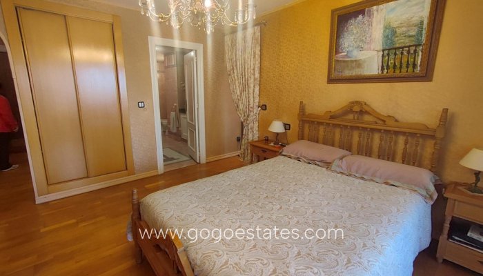 Revente - Appartement - Appartement au rez-de-chaussée - Torrevieja - Torrevieja Centro