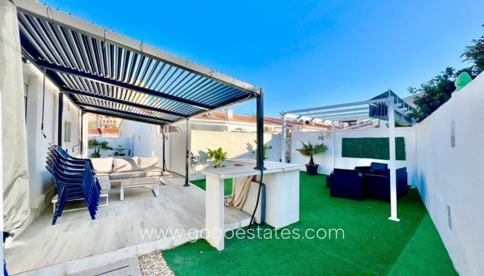 Te koop - Huis - Bungalow - Torrevieja - Torrevieja Centro