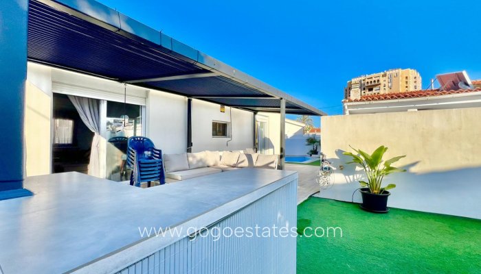 Te koop - Huis - Bungalow - Torrevieja - Torrevieja Centro