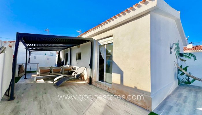 Te koop - Huis - Bungalow - Torrevieja - Torrevieja Centro